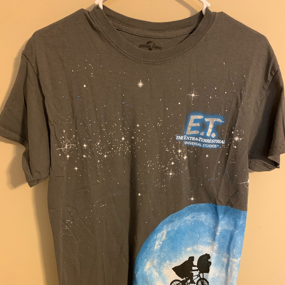 E.T Disney tee